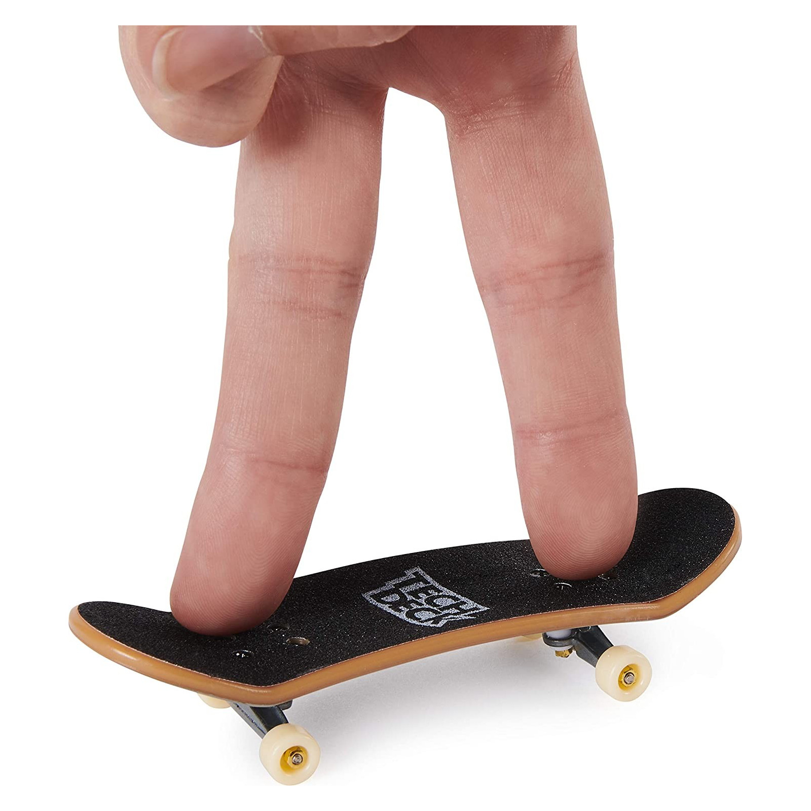 Tech store Deck