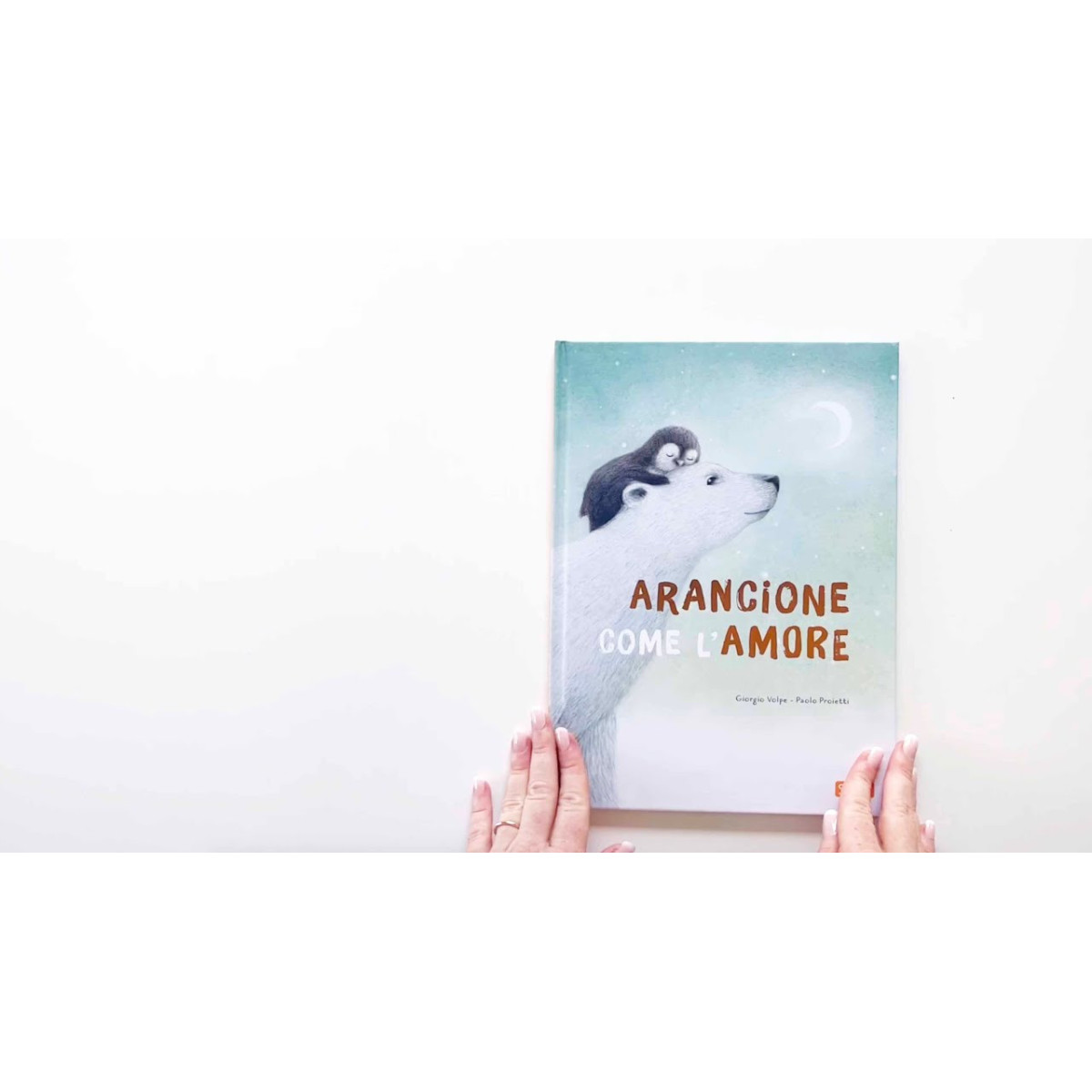 Arancione come l'amore - SASSI EDITORE - SASSI EDITORE - td-toys.it